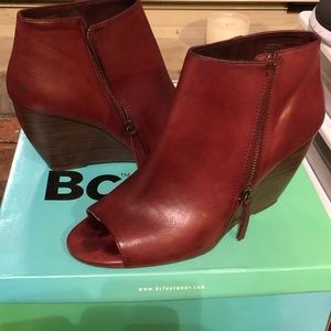 Peep toe wedge booties